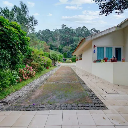 3 Bedrooms House With Shared Pool Enclosed Garden And Wifi At 1 Km Away From The